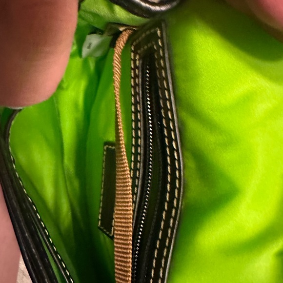 Peter Pan Disney Dooney and Bourke - Picture 7 of 7